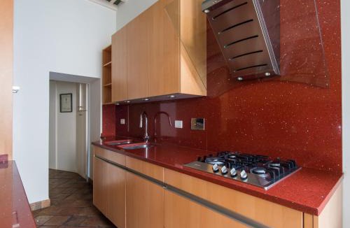 Rione VIII Sant'Eustachio Apartment | Pantheon Enchanting Luxury Apartment