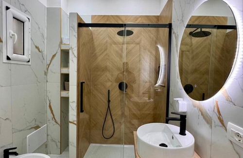 Naples Apartment | Partenope House 24
