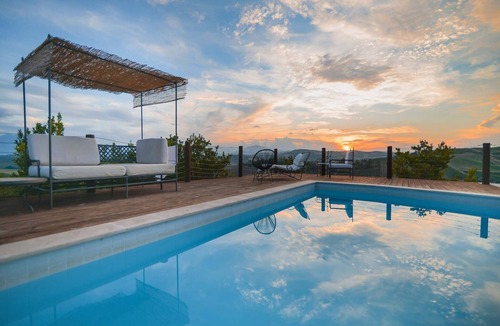 San Savino Apartment | Peaceful Stay in San Savino
