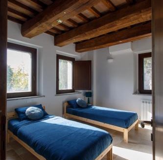 Umbertide House | Peaceful Umbria views & heated infinity pool