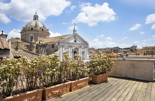Rione IX Pigna Apartment | Penthouse Rome Capitol