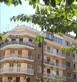 Universita Apartment | PeoniaMaximaHouse -Piazza Bologna-