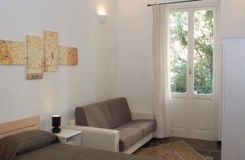 Castelletto Apartment | Perdiana House