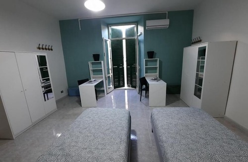 Portici House | Perla Nera