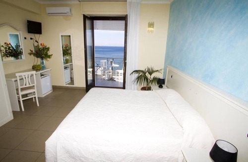 Crotone House | Pescasubacquea