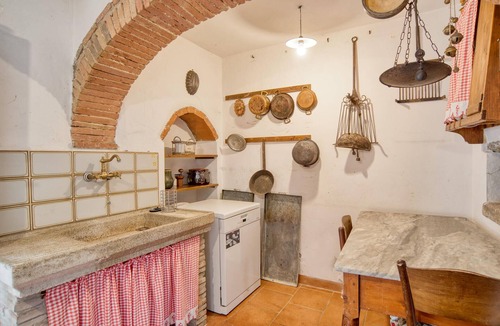 Monte San Savino House | Pet friendly home in Monte San Savino -AR-