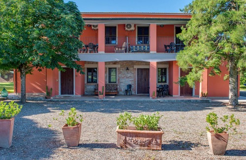 Roccastrada Apartment | Pet friendly apartment in Roccastrada with WiFi