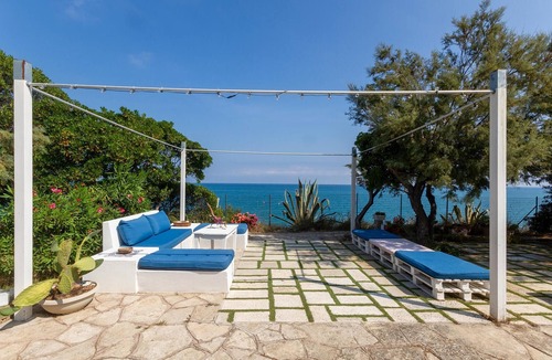 Trani House | Pet friendly home in Trani with WiFi