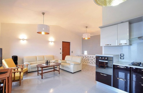 Praia a Mare House | Pet friendly home in Praia a Mare