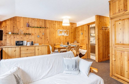 Gressan Apartment | Petit Chalet Pila- Apartment on the slopes
