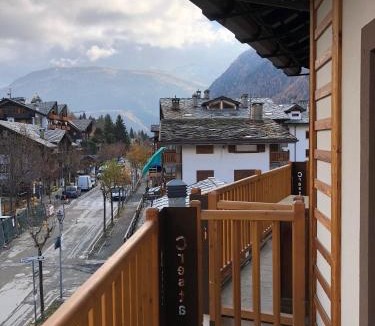 Courmayeur Apartment | PETITE MAISON a 50 passi dalla funivia !