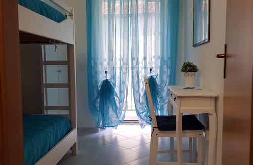 Marina Lido House | Petra Marina Home is a De luxe apartment directly on the sea