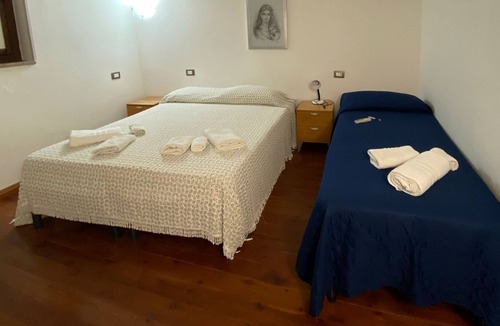 Marina Lido House | Petra Marina Maris is an apartment with terrace overlooking the sea