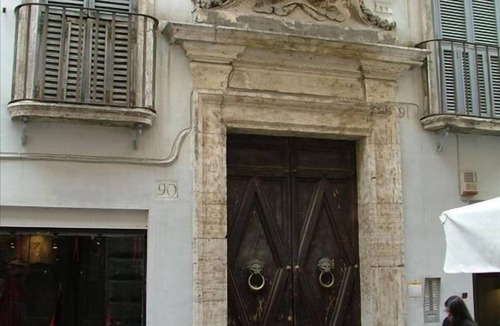 Rione VI Parione Apartment | PF Apartment 2 Bedroom- and you're in Piazza Navona CIN:IT058091C2SLMC5MBC
