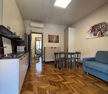 Novara Apartment | PIAVE 34 by DIMORA CHIC