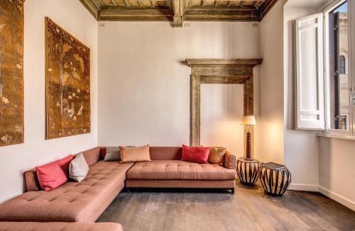 Rione VII Regola Apartment | Piazza Farnese exclusive view 2 bedroom en suite