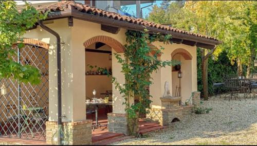 Agliano Terme Bed & Breakfast | Piemonte Country House, Public pool is 3 min away