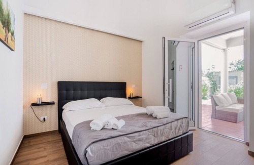 Torre a Mare Bed & Breakfast | Pietramare Luxury - Ruby by Rentbeat