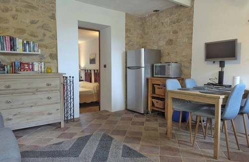 Pierantonio Apartment | Pietramelina- Beautiful Stone Farmhouse with Pool in Quiet Valley Setting