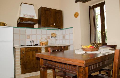 Castelnuovo Parano Apartment | PietraViva casa vacanze