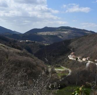 Foligno Apartment | Pisenti, tramonti sulle vette, relax totale