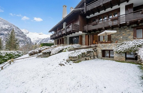 Courmayeur Apartment | Plan Gorret Beautiful Flat In Courmayeur, Courmayeur, Italy