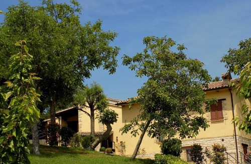 Cagli Apartment | Pleasant Apartment in Cagli with Common Pool