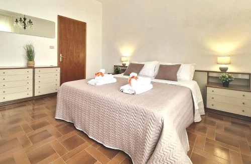 Porto Sant'Elpidio Apartment | [Pochi Passi dal Mare]Ampia Casa & Cortile privato