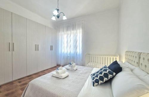 Porto Sant'Elpidio Apartment | [Pochi Passi dal Mare]Ampia Casa & Cortile privato