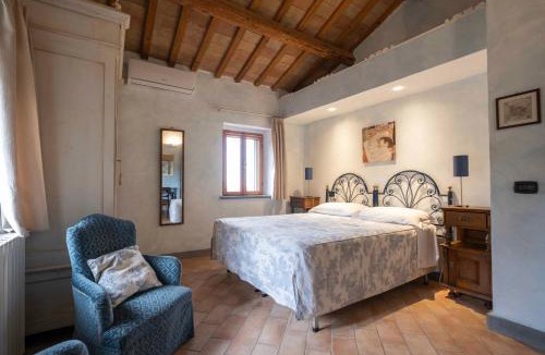 Monte Roberto House | Poggio Montali