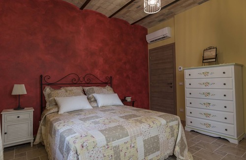 Corridonia Other | "Pomegranate" self-contained apartment, swimming pool, whirlpool, wi-fi, air conditioning