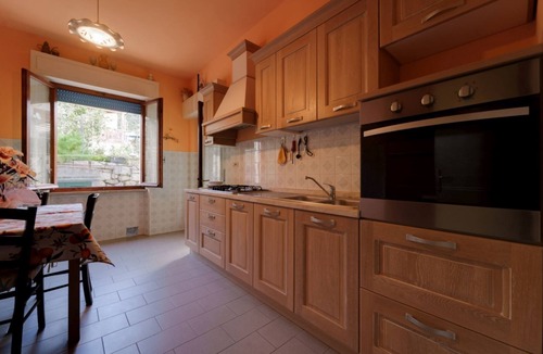 Pomonte Apartment | Pomonte La Posta large outdoor spaces and parking a few steps from the beach