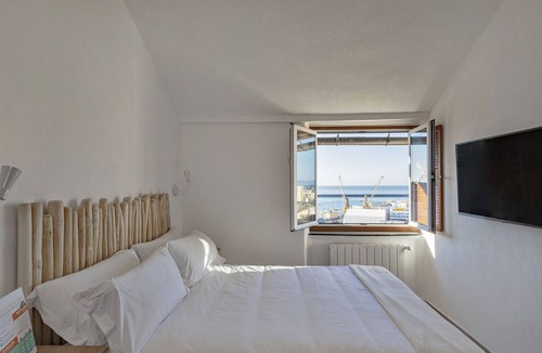 Molassana Apartment | Port-House by Wonderful Italy