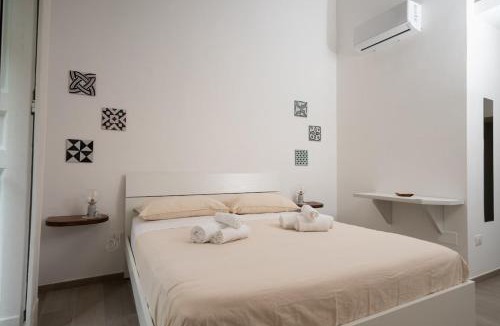 Rione Duomo Apartment | Porta di Mare30 Apartment - Close by the beach