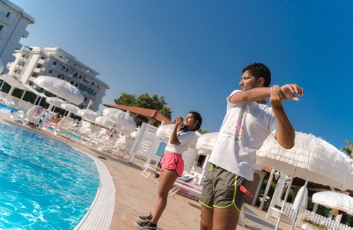 San Salvo Marina RV Rental | Poseidon Resort Mobilhome Classic- room