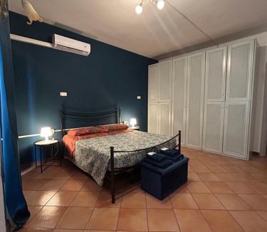 Busto Garolfo House | Posto letto in una camera condivisa