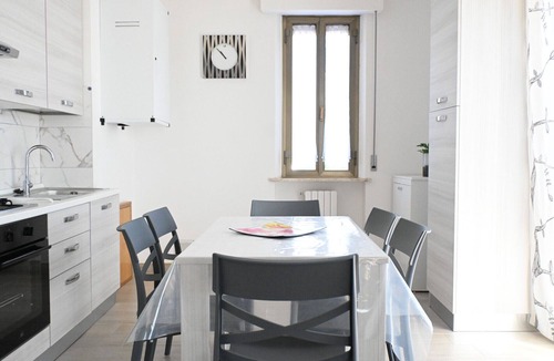 Porto Potenza Picena Apartment | PP07 – Porto Potenza, Three-Room Apartment with Sea View and Air Conditioning