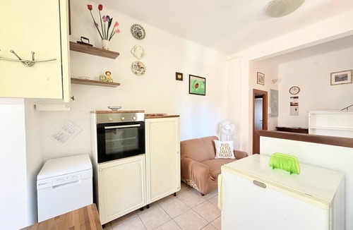 Porto Potenza Picena Apartment | PP09 - Porto Potenza, three-room apartment 100 meters from the sea