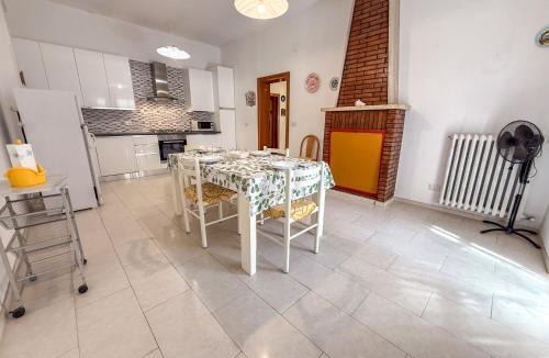 San Benedetto del Tronto Apartment | Praga Apartment, a pochi passi dal mare Rif A754