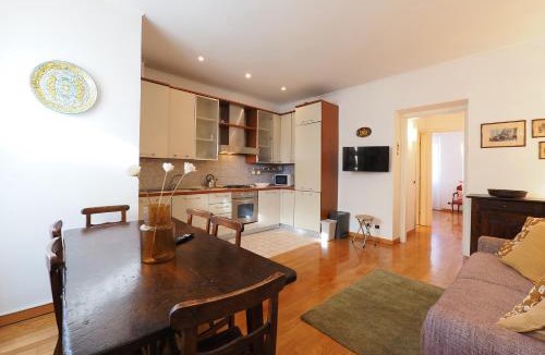 Porta Romana Apartment | PrimoPiano - MonteNero