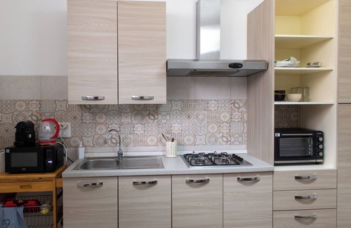 Pre House | Principe Square Station - Room rentals within walking distance of train and cruises