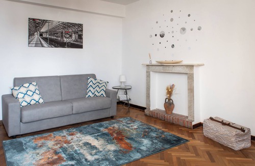Pre House | Principe Square Station - Room rentals within walking distance of train and cruises
