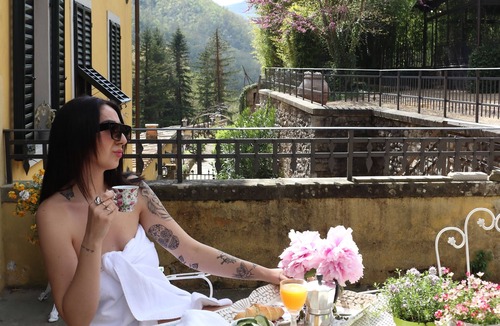 Dicomano Villa | Private Tuscan estate - Timeless pool and gardens