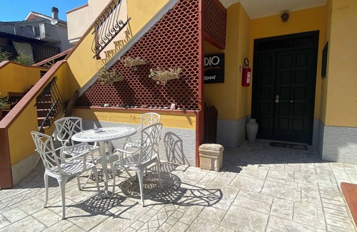 San Martino Bassa House | Private Villa with Garden near the Beach & Pescara