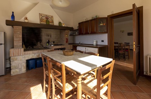 Cantalupo Villa | Private villa with swimming pool in the heart of Umbria