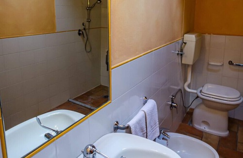Bivio Lugnano Apartment | PTU La Fattoria Farmhouse - APT La Rondine
