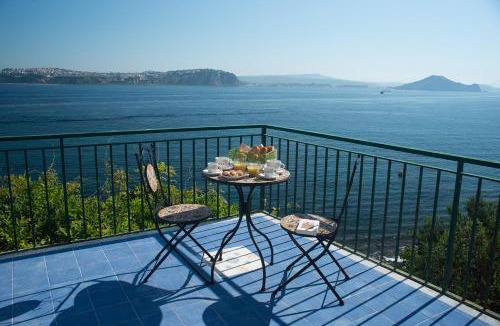 Procida Bed & Breakfast | Punta Lingua Relais- Room 1 Sunrise Terrace