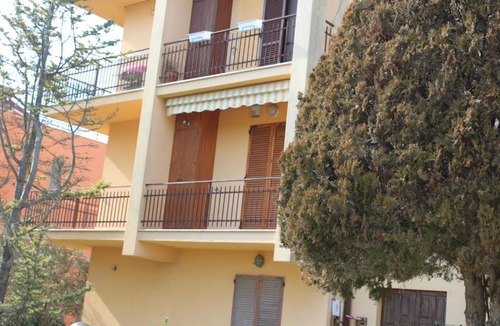 Numana Apartment | Quadrilo Milano - luminoso appartamento con 3 camere e posto auto