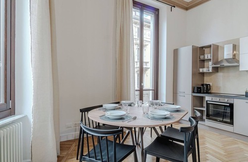 Historic Centre Apartment | Quaint 2-bedroom apartment with AC in charming Torino