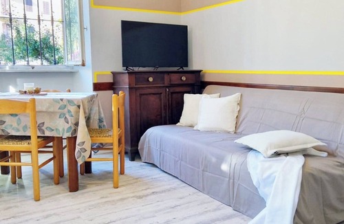 Graglia Apartment | QuickHome Eco 2.0 - One Bedroom Apartment, Sleeps 3